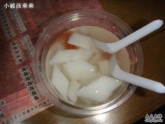 杏仁豆腐，不是很甜，不腻-东兴顺爆肚张