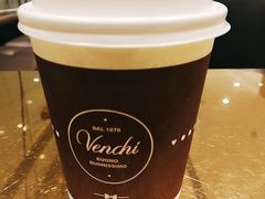 -VENCHI 闻绮(北京国贸商城店)