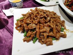 -粤盛海鲜平价店(洛溪食街店)