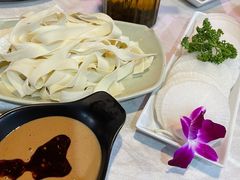 手工面条生-羊家胡同·龙虾烧烤火锅(龙汇路店)