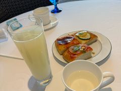 -AZUR聚(香格里拉饭店)