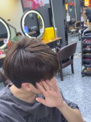 -藤野造型专业烫染接发