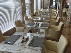 靠窗位-北京王府井希尔顿酒店·万斯阁西餐厅