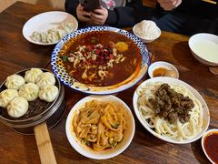 -王菊美食街·王菊面馆(总店)