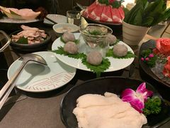 -捞王锅物料理(上海世茂广场店)