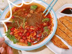 -大食代美食广场(上海中心店)