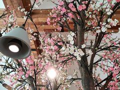 -蜜桃餐厅·伴山(湖滨商业街店)