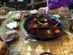-正南齊北重庆老火锅(光华村直营店)