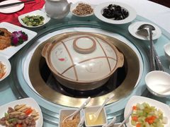 -天宜隆蘑菇宴火锅(石景山旗舰店)