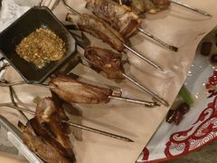 -破瓦寒窑·地摊烤羊排