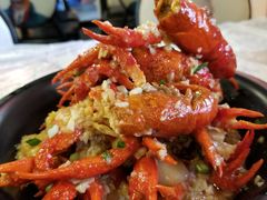金牌蒜蓉小龙虾-虎虎龙虾大排档(双井店)