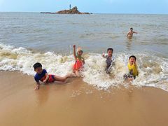 -那琴半岛地质海洋公园