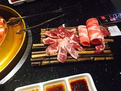 -猪啊牛呀羊啊铜盘烤肉(正大广场店)