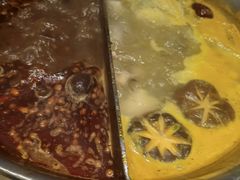 -湊湊火锅·茶憩(新中关购物中心店)