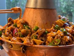 -炉小二铜锅牛蛙•川湘菜(三里屯店)