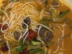 -粉小主·贵州酸汤牛肉粉(南京仙林金鹰店)