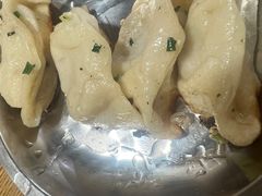 -黄阿姨锅贴大王(万航渡路店)