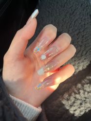 -UGIRL有个美甲