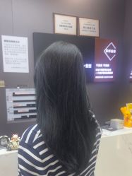 -藤野造型烫染·漂发