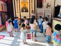 -童学馆·诗书礼乐少儿国学(光谷天地店)