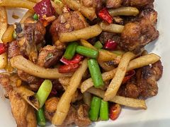 -陈大锅·岳阳鱼馆·地道岳阳菜(美食街店)