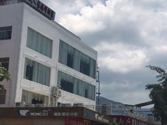 门面-鹏城人家海鲜酒家·23年老字号(较场尾店)