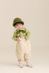 -小脚丫专业儿童摄影店