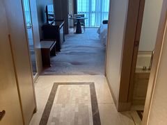 -昆山皇冠国际会展酒店