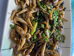 -雄仔农家菜馆·特色葱油鸡(六祖店)
