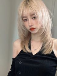 -米娜造型