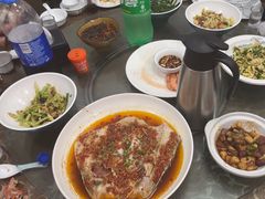 -湖南人家湘菜馆(镇江路店)