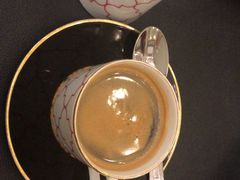 -Salon de The de Joel Robuchon(外滩18号店)