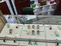 -吉吉吉名品二手奢侈品名表名包回收(静安店)