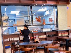 大堂-龍炎馬仔烧味(首位中心店)