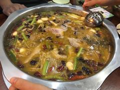 -大理.老字号渝记酸萝卜乌鱼(古城总店)