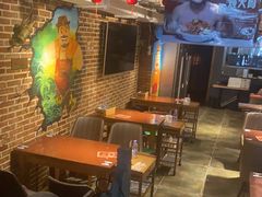 大堂-三个大叔烤羊肉串·歌手驻唱·碳烤鲜肉(西三旗店)