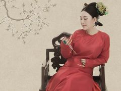 富察皇后-九月鹰飞汉服摄影工作室