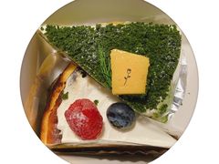 巴斯克芝士-black rainbow coffee