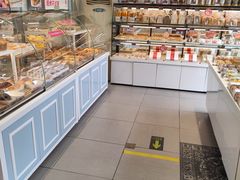 面包甜点陈列柜-金凤成祥(西罗园店)