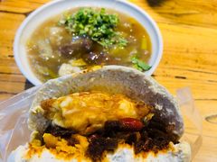 咸鸭蛋黄-老金家蛋菜夹馍(西安总店)