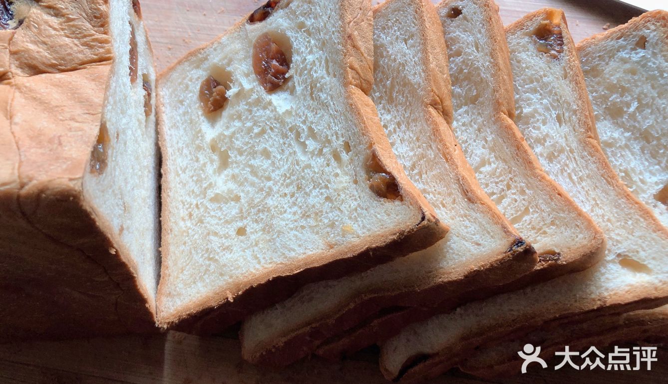 算是头一次做吐司 还不错,成功啦