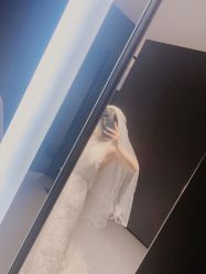 -Vera Wang婚纱礼服旗舰店