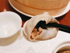 黑松露鸡肉小笼包-鼎泰丰(国金店)