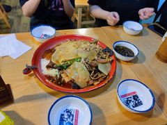 -煮小篓盘盘麻辣烫(广都店)