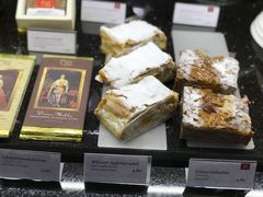 -中央咖啡馆