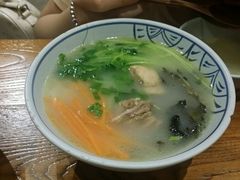 土鸡汤捞米线-云海肴·汽锅鸡·云南菜(天津国金汇店)