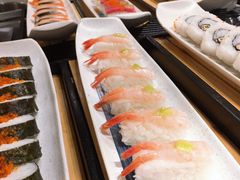 -夏阳湖皇冠假日酒店-自助餐厅