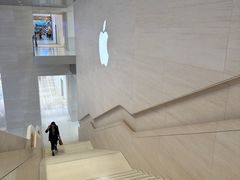 -Apple零售店(玄武湖店)