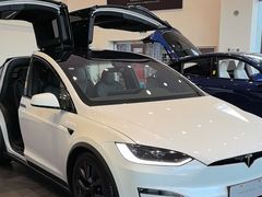 -TESLA 特斯拉(北京南四环中路特斯拉中心)