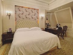 -中旅阿那亚九龙湖·公主酒店